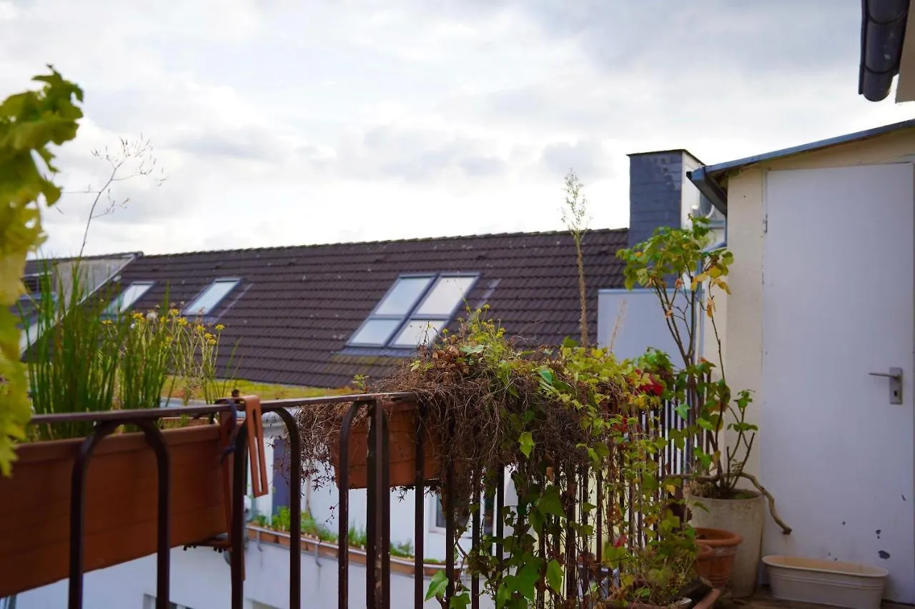 *Top Apartment* Beliebte Lage* In Duesseldorf 0*, Dusseldorf
